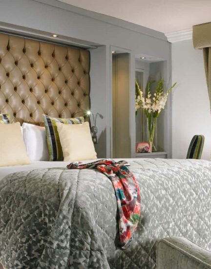 bedrooms-room-258-new-exec