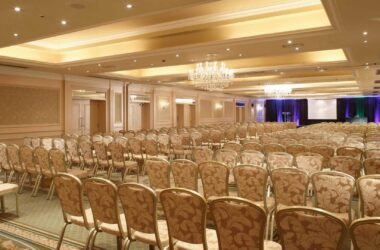 conference-and-event-newpark-hotel28