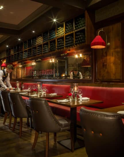 brasserie no cloths