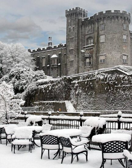 KK Castle SNOW christmas